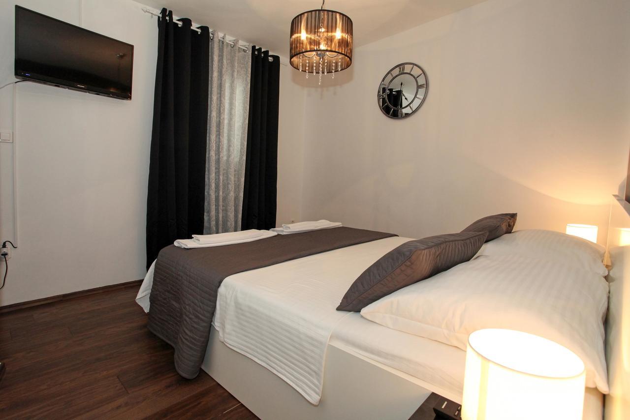 פג Rooms Villa Padre מראה חיצוני תמונה